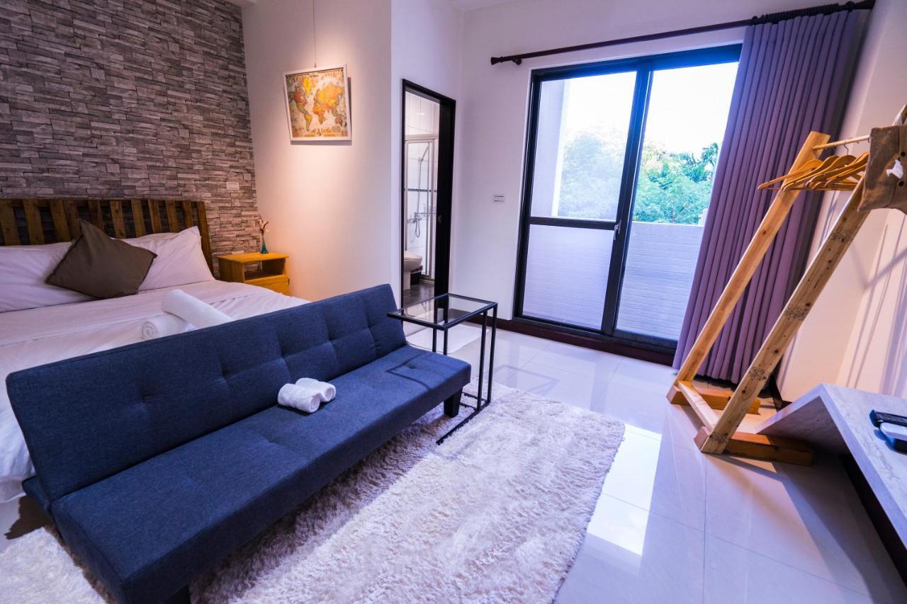 黑琵軼棧湖濱旅宿 K&B Happy Hostel Tainan Luaran gambar
