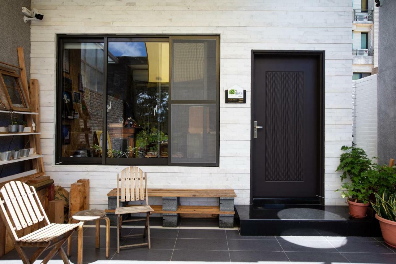 黑琵軼棧湖濱旅宿 K&B Happy Hostel Tainan Luaran gambar